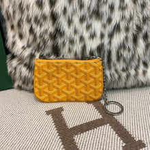 Load image into Gallery viewer, SENAT NANO KEY POUCH (YELLOW)