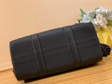 Load image into Gallery viewer, LOUIS CITY KEEPALL 27 (BLACK)