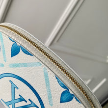 Load image into Gallery viewer, LOUIS POCHETTE COSMETIQUE PM (BLUE)