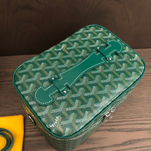 Load image into Gallery viewer, MUSE VANITY CASE (GREEN)