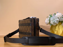 Load image into Gallery viewer, LOUIS HANDLE SOFT TRUNK BAG (BROWN)