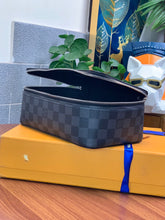 Load image into Gallery viewer, LOUIS TRIO PACKING CUBE CHECKERED (BLACK)