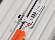 Load image into Gallery viewer, CLASSIC CABIN 36L SILVER (ORANGE HANDLE)