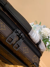 Load image into Gallery viewer, LOUIS HANDLE SOFT TRUNK BAG (BROWN)