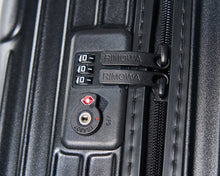 Load image into Gallery viewer, ESSENTIAL CHECK-IN M 60L (MATTE BLACK)