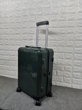 Load image into Gallery viewer, ESSENTIAL CABIN 36L (GLOSS GREEN)