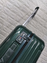 Load image into Gallery viewer, ESSENTIAL CABIN 36L (GLOSS GREEN)