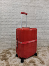 Load image into Gallery viewer, ESSENTIAL CABIN 36L (GLOSS RADIANT RED)