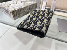 Load image into Gallery viewer, CHRISTIAN PASSPORT COVER (BEIGE AND BLACK)