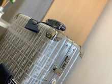 Load image into Gallery viewer, RIMOWA X FENDI 36L (SILVER)
