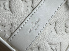 Load image into Gallery viewer, LOUIS KEEPALL BANDOULIÈRE 25 (WHITE)