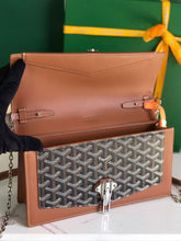 Load image into Gallery viewer, DUCHESSE MARIE-CAROLINE BAG (BLACK TAN)