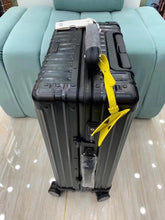 Load image into Gallery viewer, RIMOWA X FENDI 36L (BLACK)