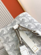 Load image into Gallery viewer, MONTMARTRE PM GLASSES CASE (WHITE)