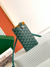 Load image into Gallery viewer, MONTMARTRE PM GLASSES CASE (GREEN)