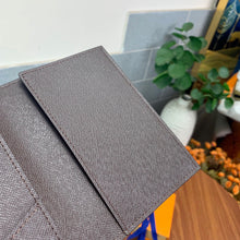 Load image into Gallery viewer, LOUIS CLASSIC CHECKED PASSPORT HOLDER (BROWN)