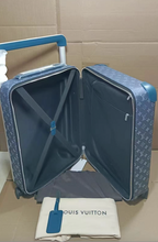 Load image into Gallery viewer, LOUIS HORIZON 55 CABIN 37L (GRADIENT BLUE)