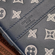 Load image into Gallery viewer, LOUIS KEEPALL BANDOULIERE 50 (INK BLUE/WHITE)