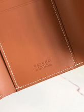 Load image into Gallery viewer, SAINT-GABRIEL WALLET (BLACK TAN)