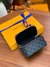 Load image into Gallery viewer, LOUIS TRIO PACKING CUBE CHECKERED (BLACK)