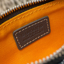 Load image into Gallery viewer, SENAT NANO KEY POUCH (GREY)