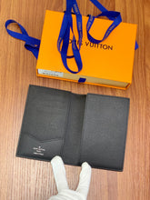 Load image into Gallery viewer, LOUIS CLASSIC MONOGRAM PASSPORT HOLDER (BLACK)