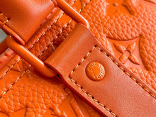 Load image into Gallery viewer, LOUIS KEEPALL BANDOULIÈRE 50 (ORANGE)