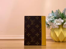 Load image into Gallery viewer, LOUIS MONOGRAM PASSPORT HOLDER LEATHER (YELLOW)