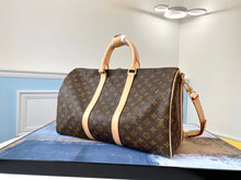 Load image into Gallery viewer, LOUIS KEEPALL BANDOULIERE 55 MONOGRAM (BROWN)