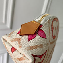 Load image into Gallery viewer, LOUIS POCHETTE COSMETIQUE PM (PINK)