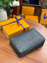 Load image into Gallery viewer, LOUIS TRIO PACKING CUBE CHECKERED (BLACK)