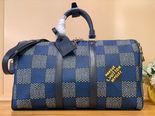 Load image into Gallery viewer, LOUIS KEEPALL BANDOULIERE 50 (CHECKERED BLUE)