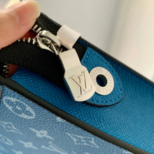 Load image into Gallery viewer, LOUIS MONOGRAM POUCH (BLUE)