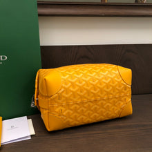 Load image into Gallery viewer, BOWLING 25 VANITY CASE (YELLOW)