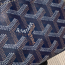 Load image into Gallery viewer, SENAT NANO KEY POUCH (NAVY)