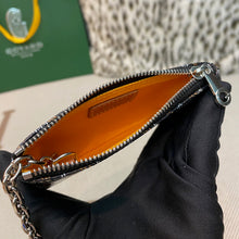 Load image into Gallery viewer, SENAT NANO KEY POUCH (BLACK TAN)