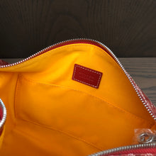 Load image into Gallery viewer, BOWLING 25 VANITY CASE (RED)