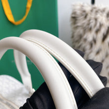 Load image into Gallery viewer, BOSTON 45 BAG (WHITE)