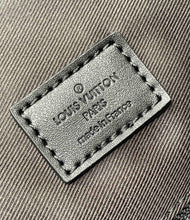 Load image into Gallery viewer, LOUIS CHRISTOPHER MM TAURILLON LEATHER BACKPACK (BLACK)