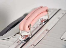Load image into Gallery viewer, CLASSIC CABIN 36L SILVER (PINK HANDLE)