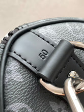 Load image into Gallery viewer, LOUIS KEEPALL BANDOULIERE 50 MONOGRAM (BLACK)