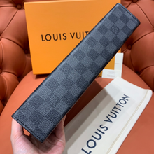 Load image into Gallery viewer, LOUIS CHECKERED POUCH (BLACK)
