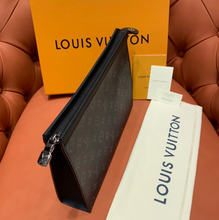 Load image into Gallery viewer, LOUIS MONOGRAM POUCH (BLACK)