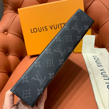 Load image into Gallery viewer, LOUIS MONOGRAM POUCH (BLACK)