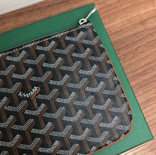 Load image into Gallery viewer, SENAT PM POUCH (BLACK TAN)