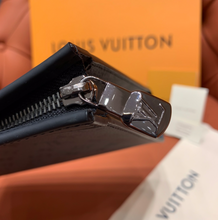 Load image into Gallery viewer, LOUIS MONOGRAM POUCH (GREY)