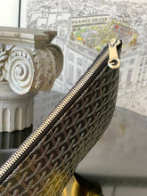 Load image into Gallery viewer, SENAT MM POUCH (BLACK)