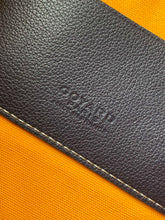 Load image into Gallery viewer, SENAT MM POUCH (NAVY)