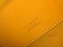 Load image into Gallery viewer, SENAT MM POUCH (YELLOW)