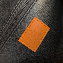 Load image into Gallery viewer, LOUIS DOPP KIT (TANGERINE)